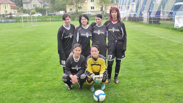 Také v dubnu mezinárodní turnájek